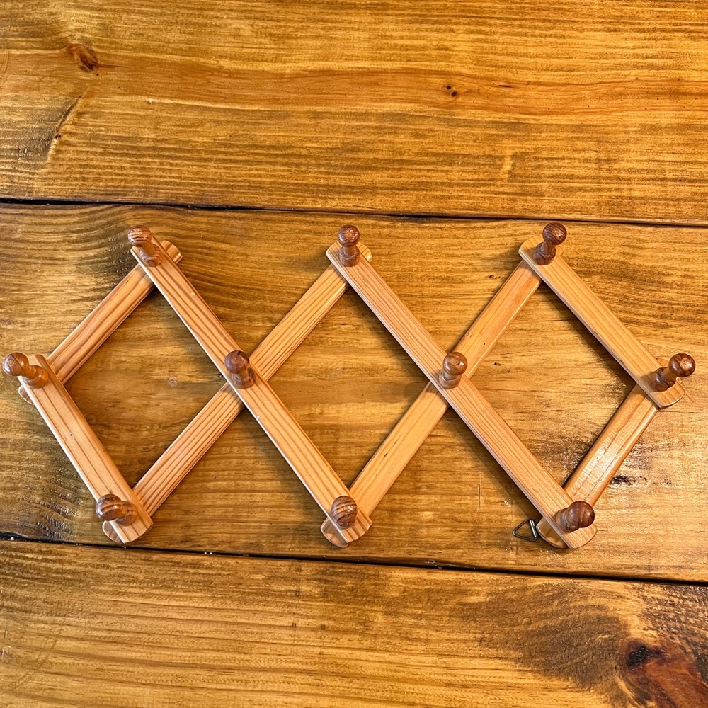 Solid wood Peg rack